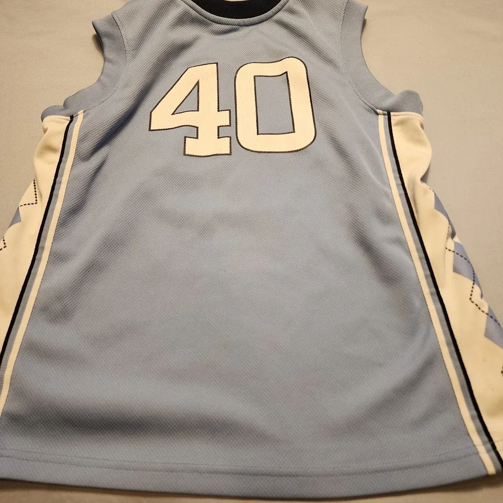 UNC Jersey/Shorts Set Nike Team Sports Size Kids Boys‎ Medium